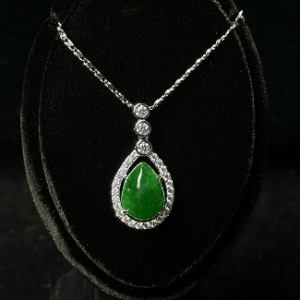 Green Pear Cabochon Pendant with Triple Crystal Accent