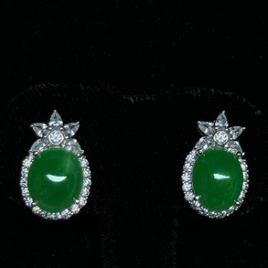 Green Oval Cabochon Stud Earrings with Floral Crystal Crown